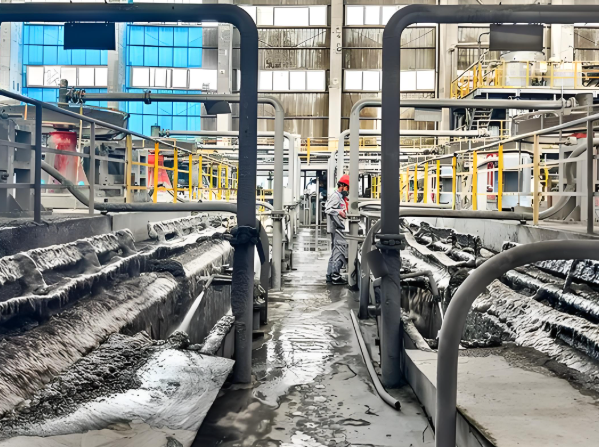 堿性礦用什么分散劑